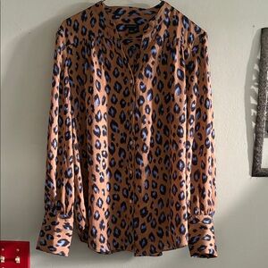 Ann Taylor Leopard Print Button-Up Blouse L